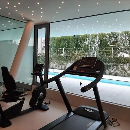 Luxury Pool, Spa, Gym Apartment Lido di Jesolo