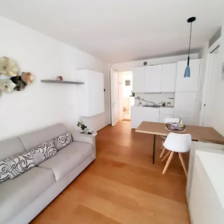 Luxury Pool, Spa, Gym * Lido di Jesolo